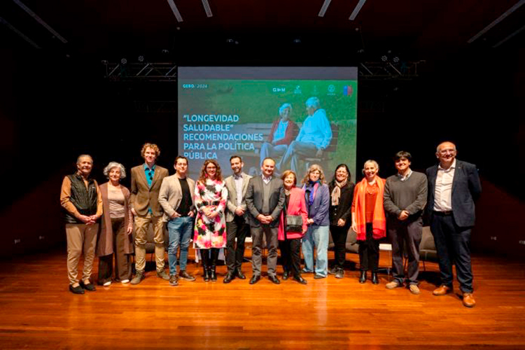 Socios participan en seminario sobre longevidad